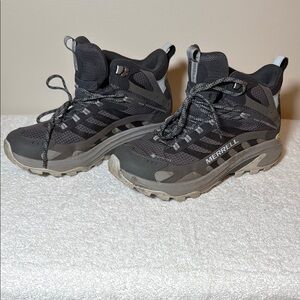Merrell Men’s Gray Hiking Boots- size 10